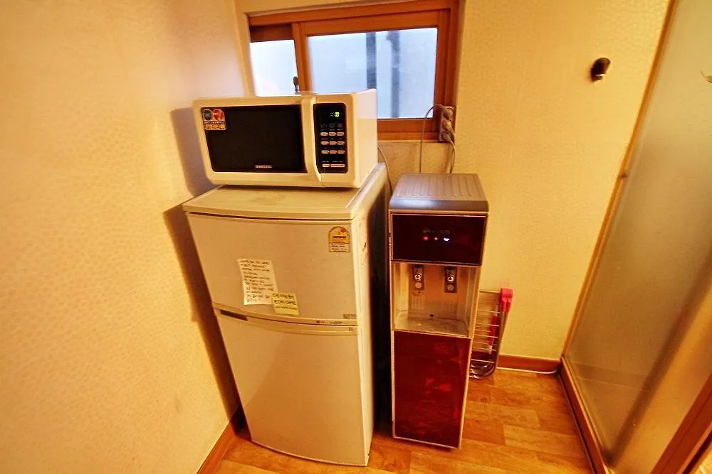 Seoul Station Pencil Hostel